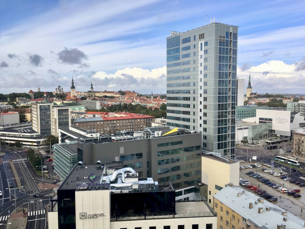 Tallinn, Kesklinna linnaosa, Maakri 19
