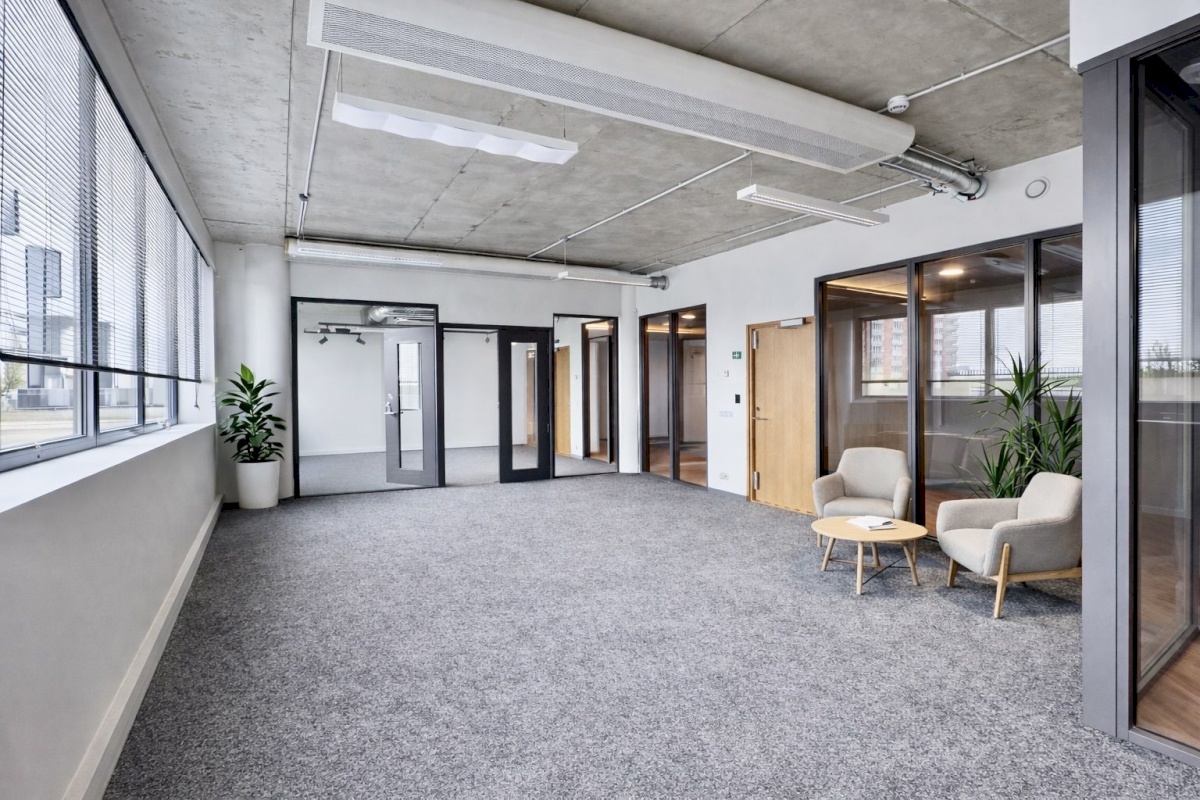 Tallinn, Mustamäe linnaosa, A. H. Tammsaare tee 92