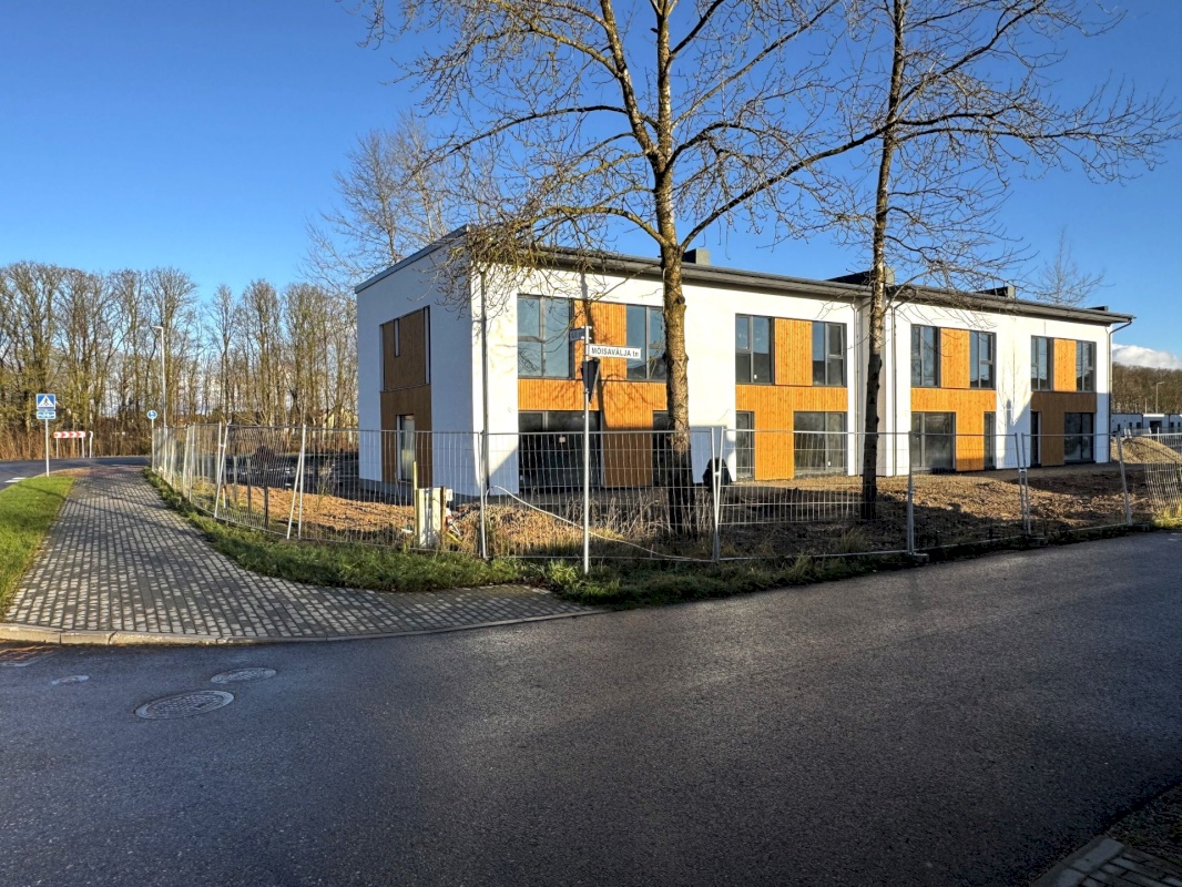 Rakvere linn, Mõisavälja 3