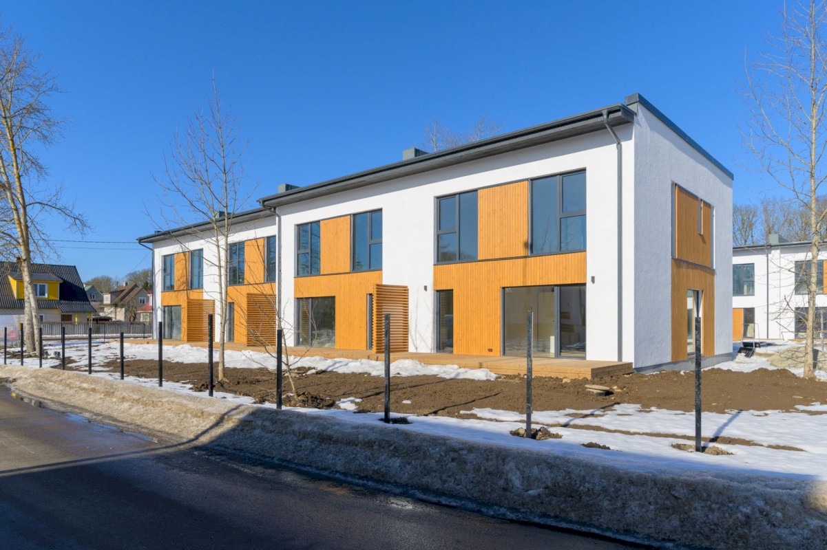 Rakvere linn, Mõisavälja 3