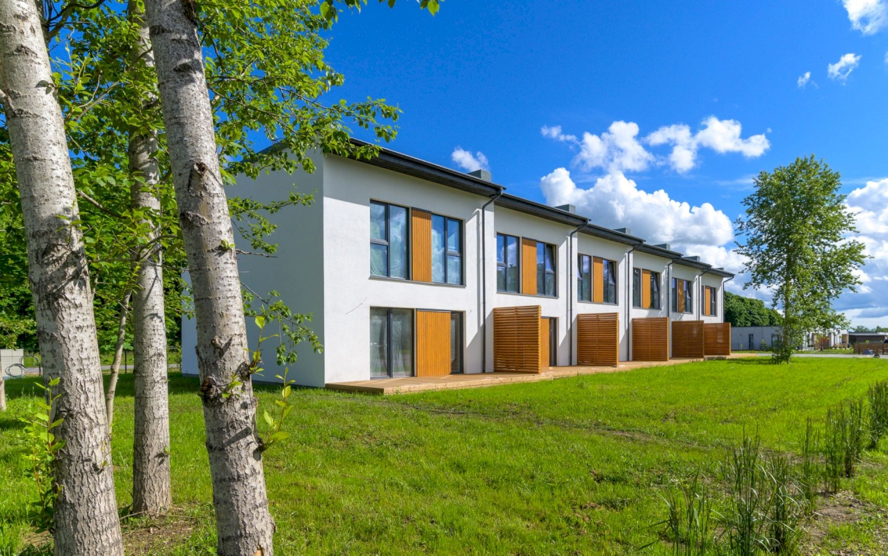 Rakvere linn, Mõisavälja 3