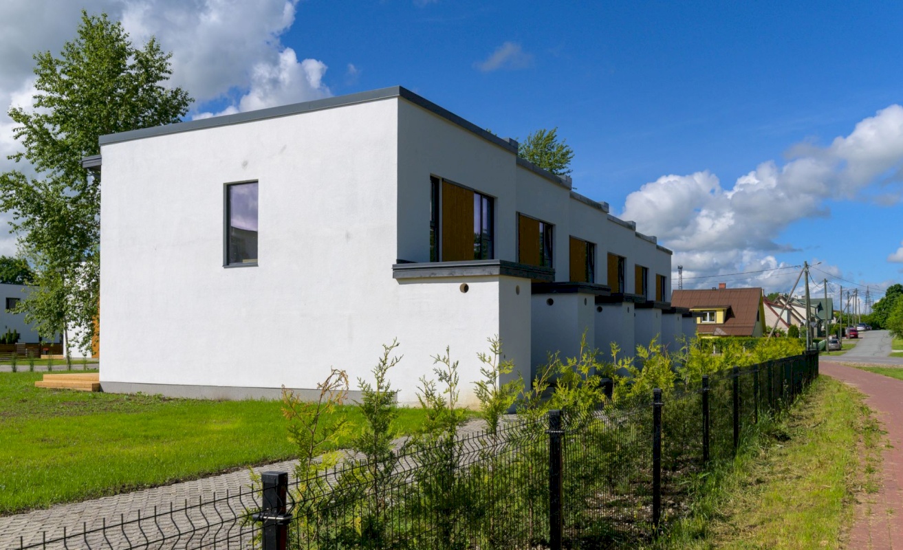 Rakvere linn, Mõisavälja 3
