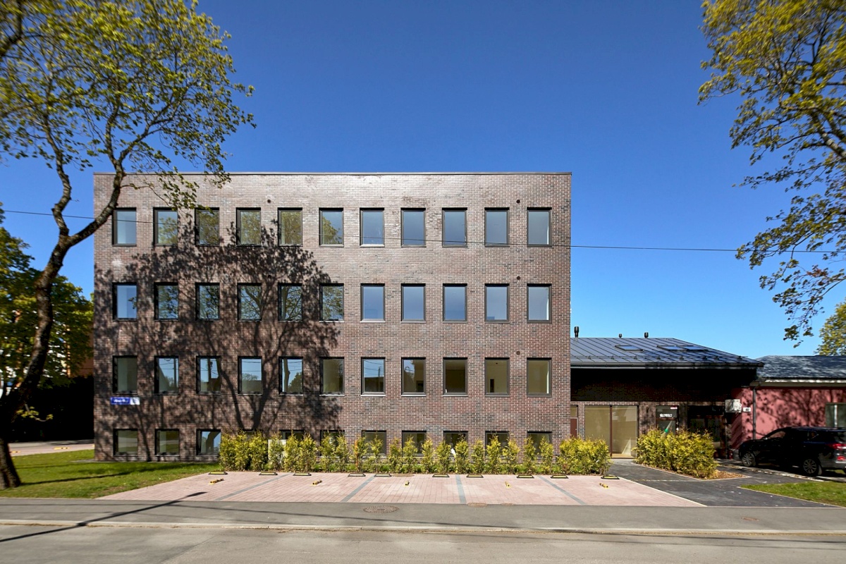 Tallinn, Kristiine linnaosa, Västriku tn