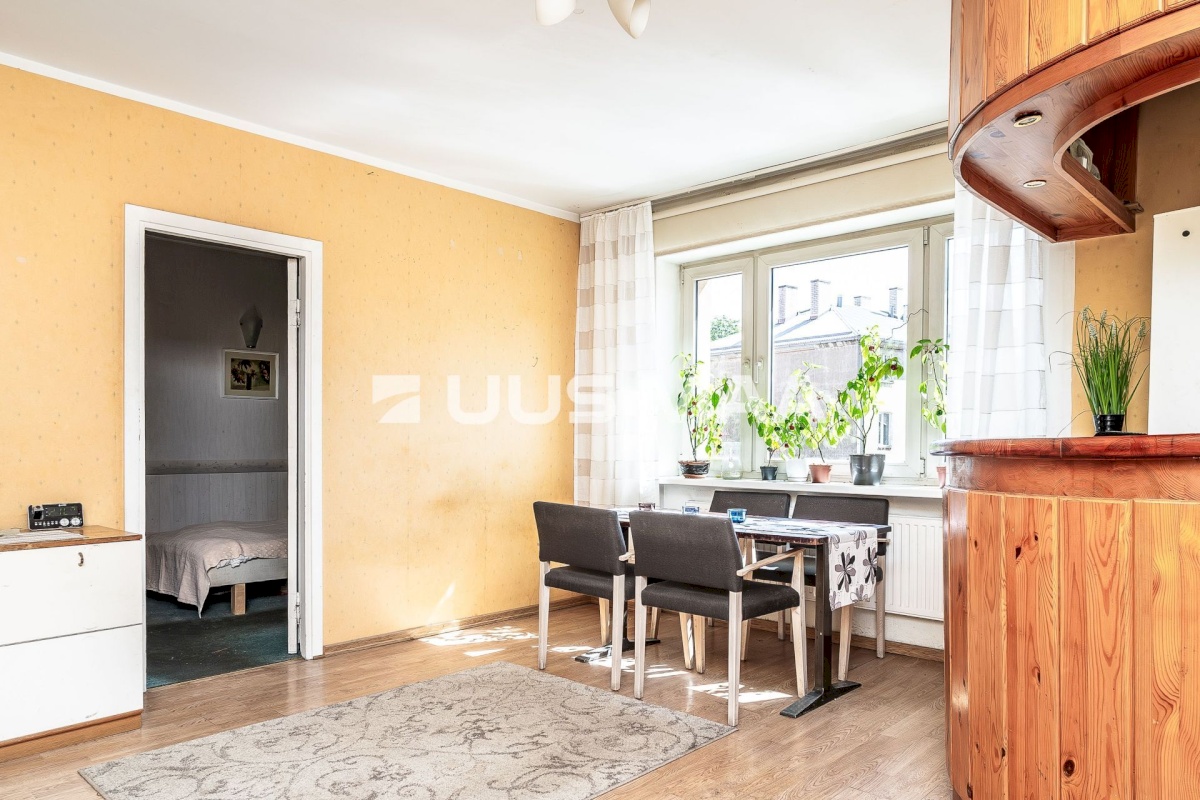 Tallinn, Kesklinna linnaosa, Pärnu mnt 107
