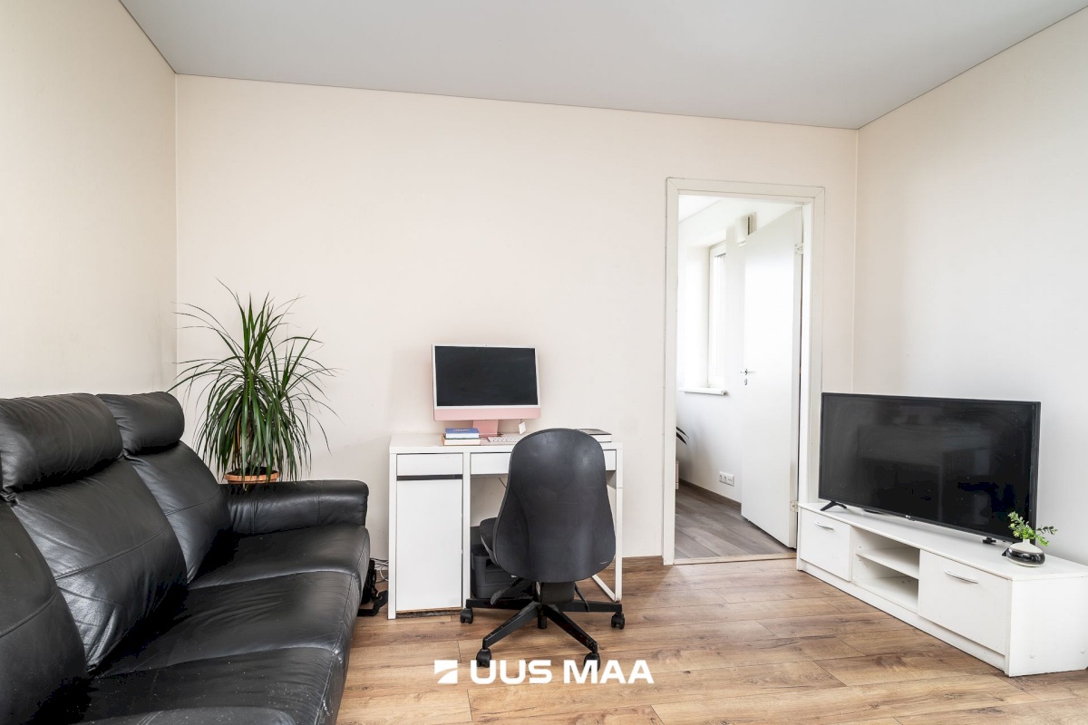 Maardu linn, Kallasmaa tn 1c
