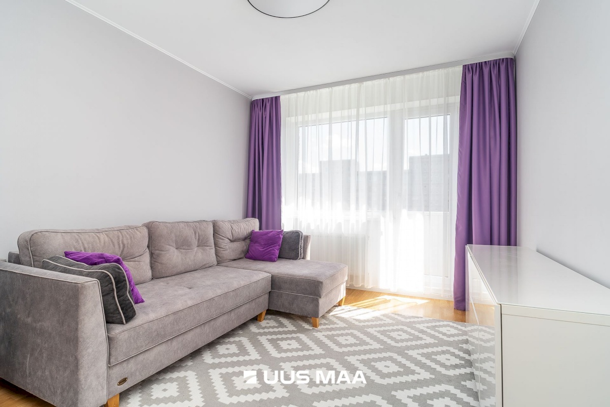 Tallinn, Haabersti linnaosa, Väike-Õismäe, Õismäe tee 32