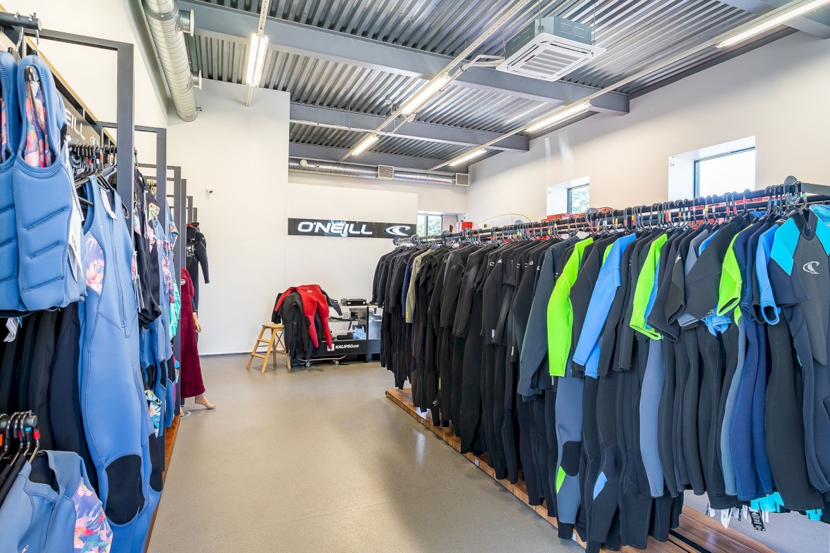 Tallinn, Lasnamäe linnaosa, Peterburi tee 44