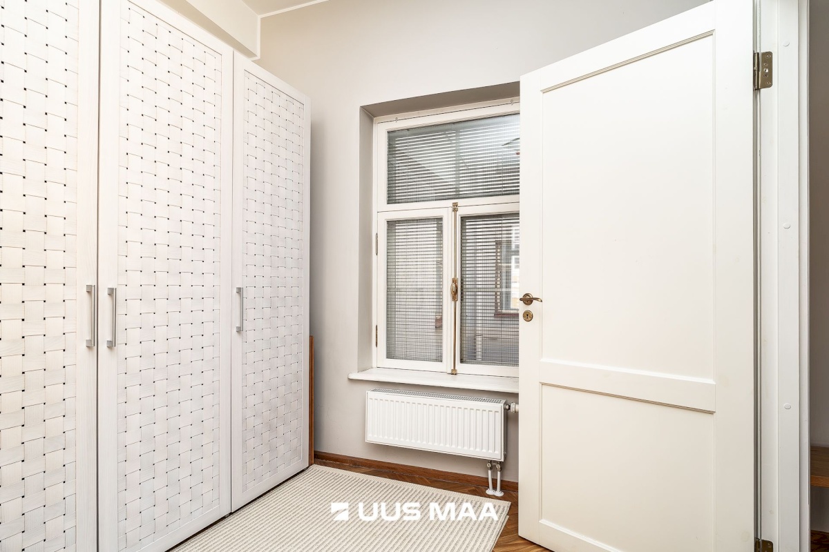 Tallinn, Kesklinna linnaosa, Vanalinn, Uus tn 28