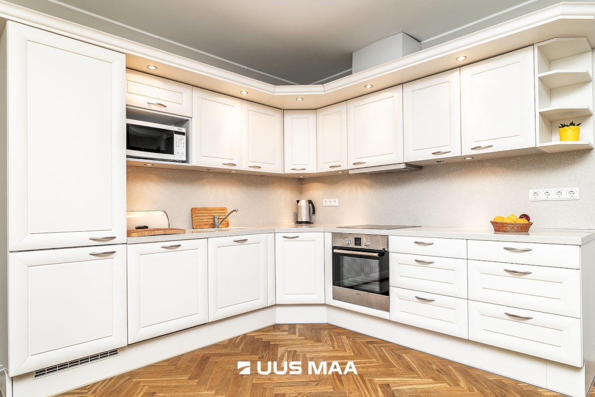 Tallinn, Kesklinna linnaosa, Vanalinn, Uus tn 28