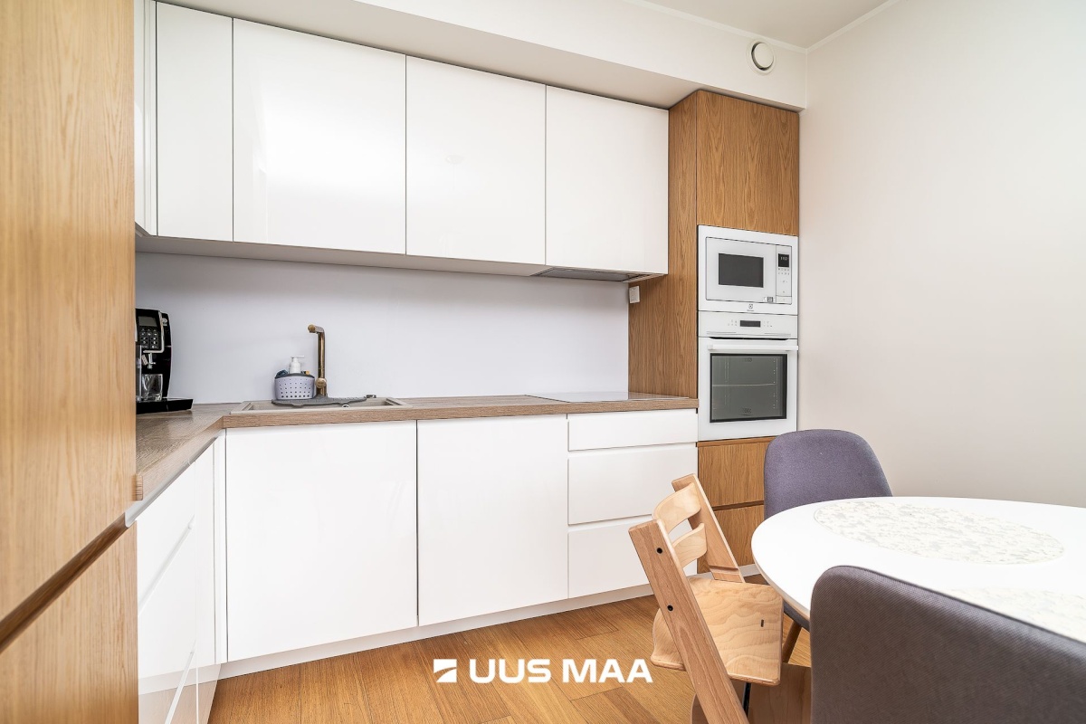 Tallinn, Mustamäe linnaosa, Heli tn 3/1