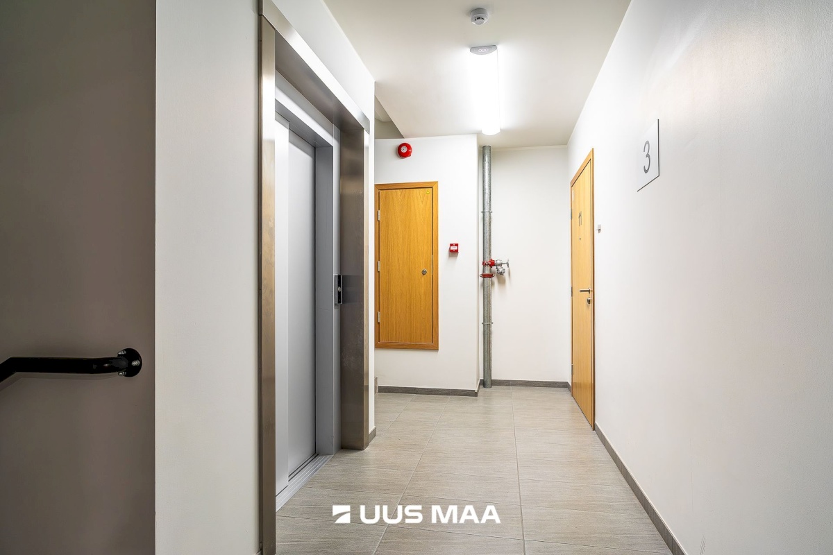 Tallinn, Mustamäe linnaosa, Heli tn 3/1