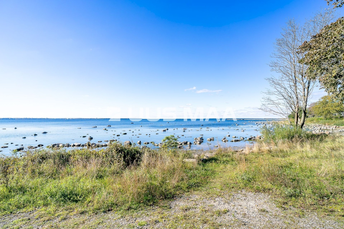 Tallinn, Pirita linnaosa, Merivälja, Väina tee 12