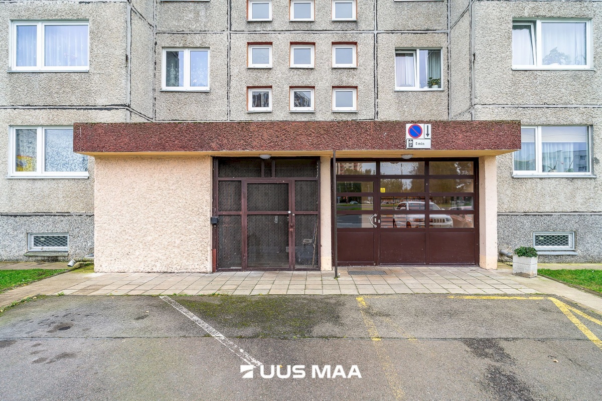 Tallinn, Haabersti linnaosa, Väike-Õismäe, Õismäe tee 120