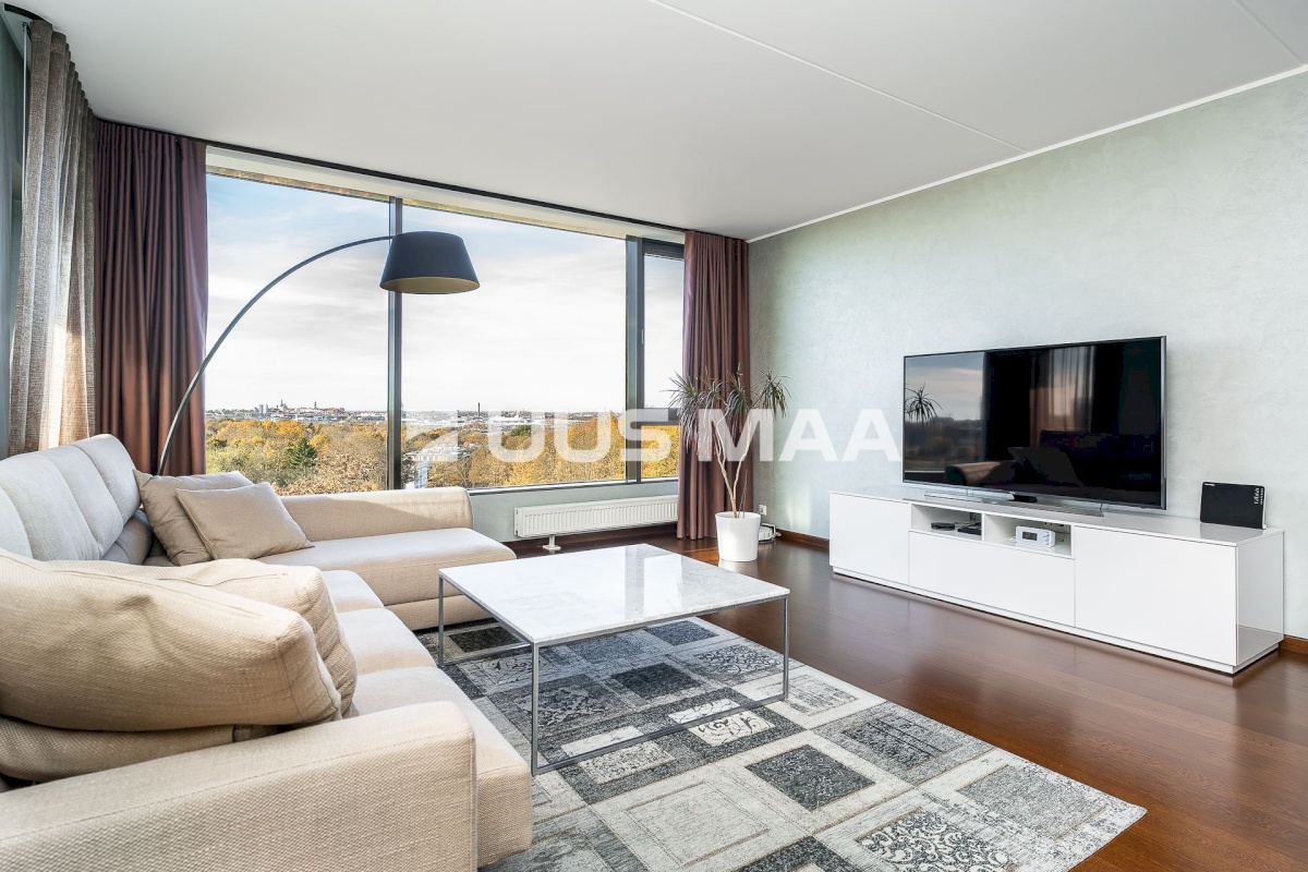 Tallinn, Kesklinna linnaosa, Võidujooksu tn 1