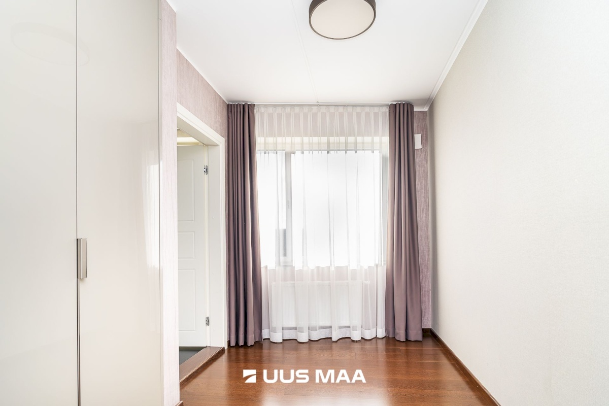 Tallinn, Kesklinna linnaosa, Võidujooksu tn 1