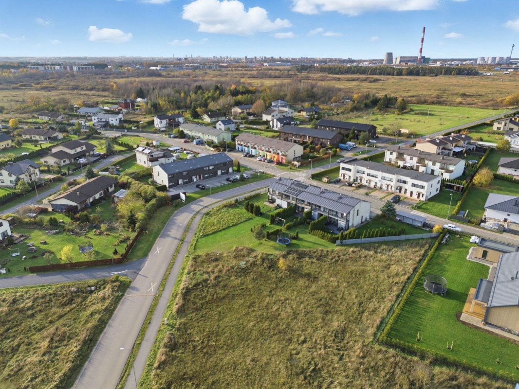 Jõelähtme vald, Liivamäe küla, Suurekivi tee 2