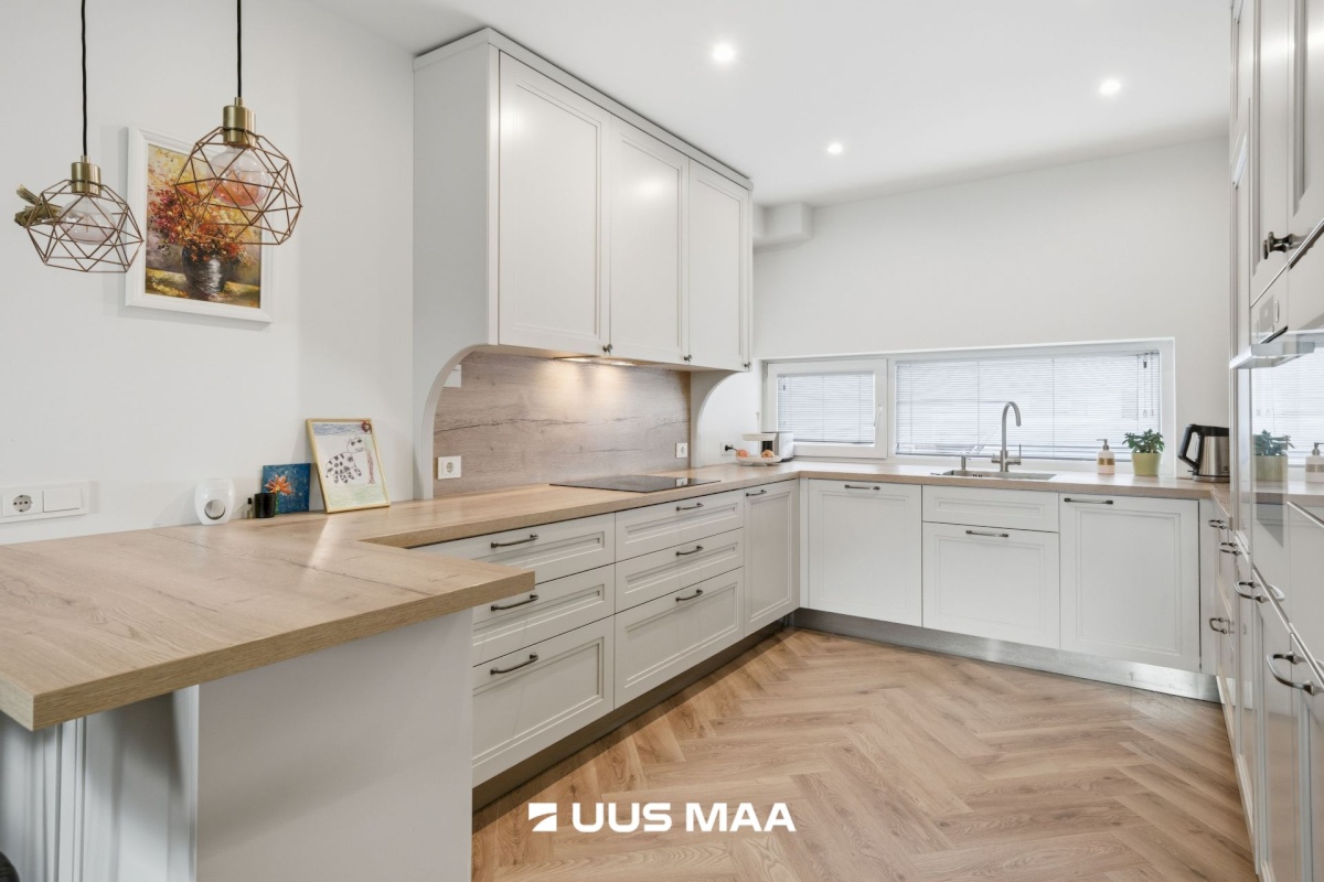 Jõelähtme vald, Liivamäe küla, Suurekivi tee 2