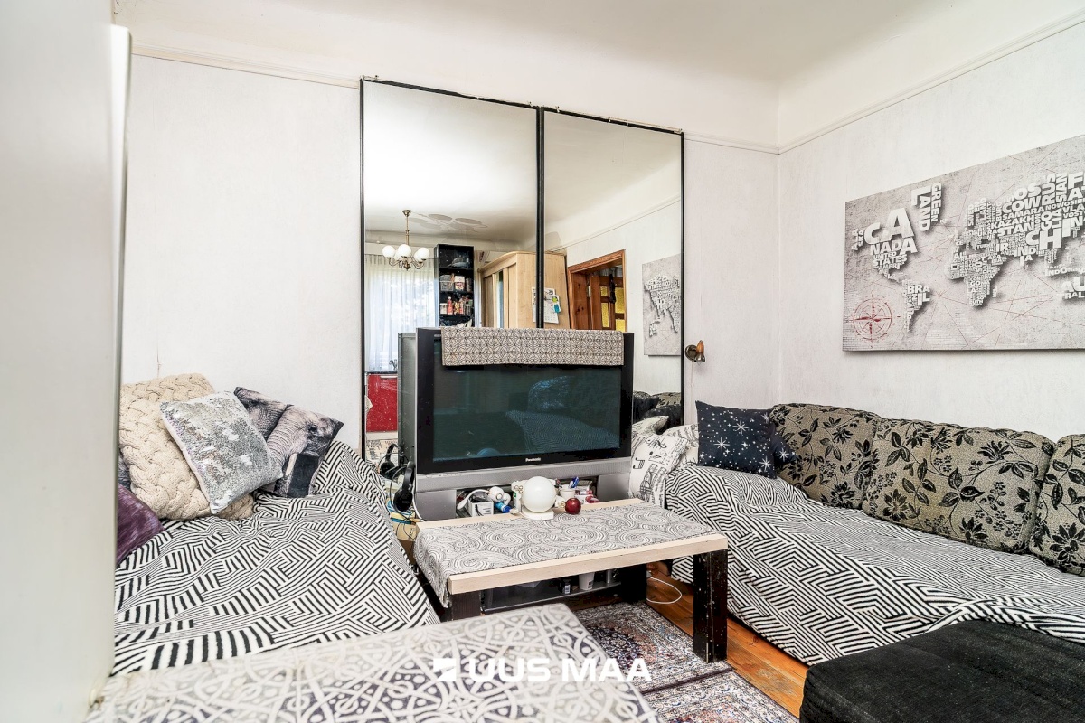 Tallinn, Pirita linnaosa, Merivälja, Väina tee 12