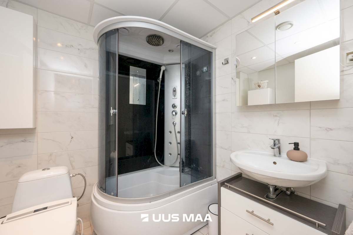 Tallinn, Lasnamäe linnaosa, Mustakivi tee 25