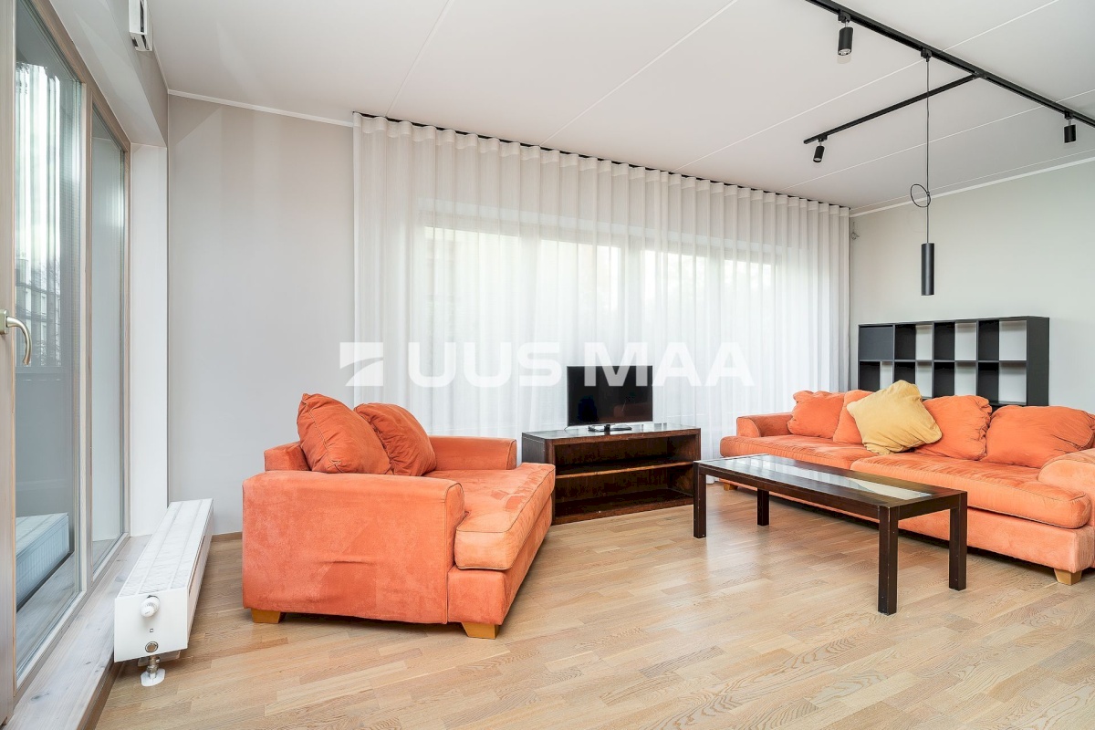 Tallinn, Põhja-Tallinna linnaosa, Kalamaja, Vabriku 8a