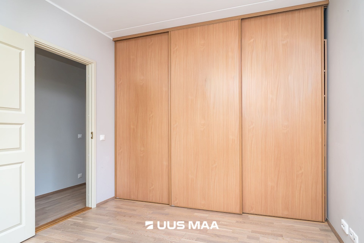 Tallinn, Põhja-Tallinna linnaosa, Kalamaja, Vabriku 8a