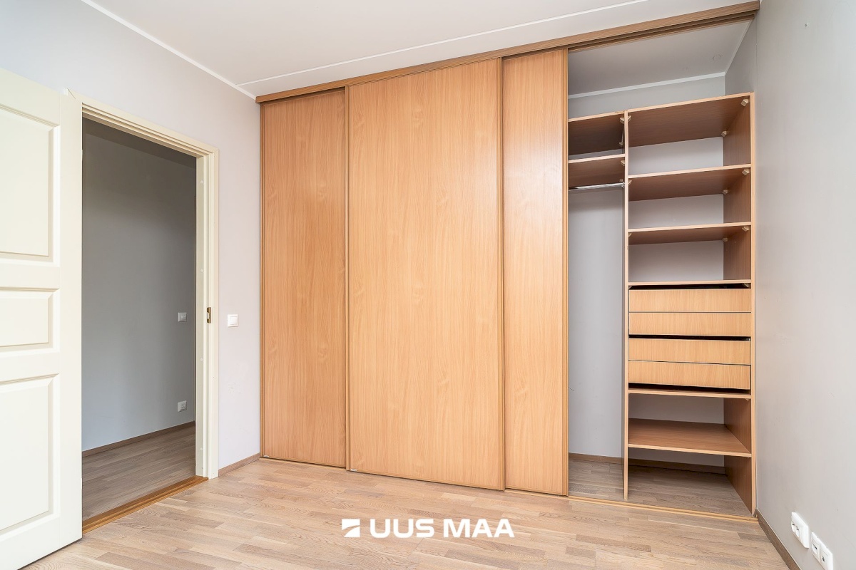 Tallinn, Põhja-Tallinna linnaosa, Kalamaja, Vabriku 8a