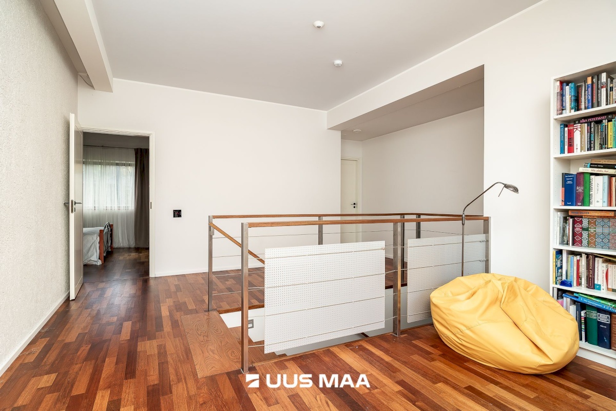 Tallinn, Pirita linnaosa, Lepiku, Paabusilma tn 10