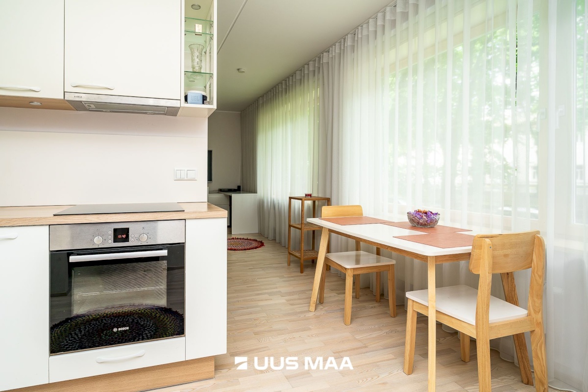 Tallinn, Kesklinna linnaosa, Staadioni tn 4