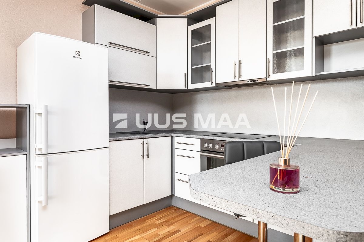 Tallinn, Mustamäe linnaosa, Keskuse 14a