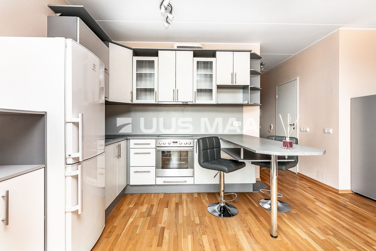 Tallinn, Mustamäe linnaosa, Keskuse 14a