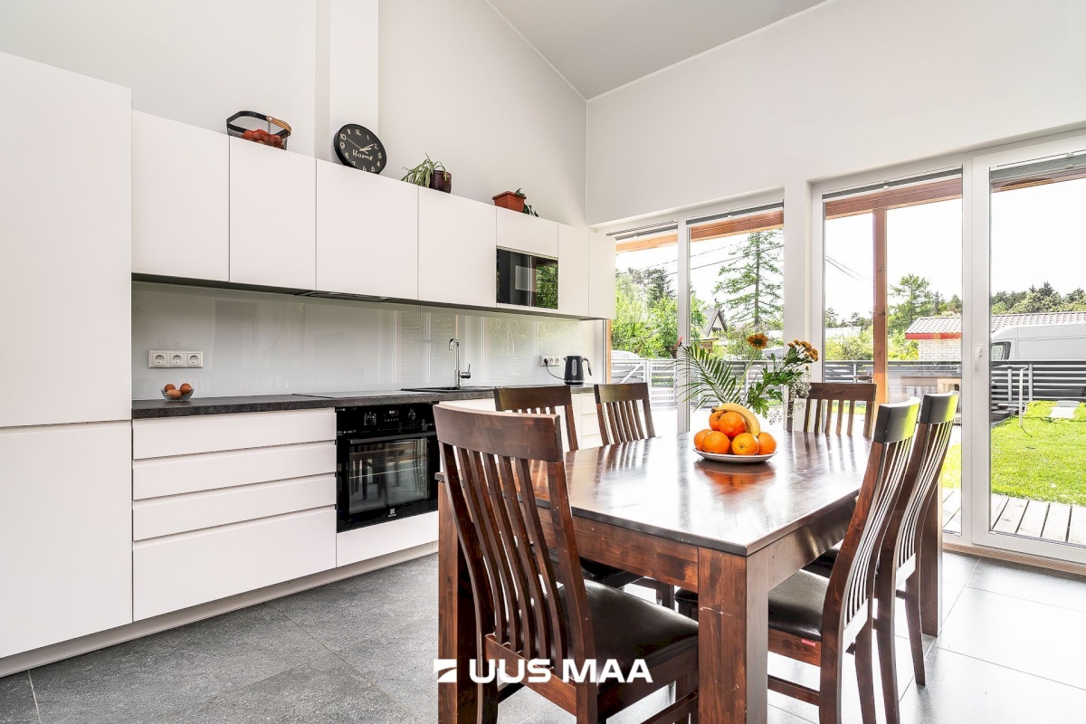 Saku vald, Metsanurme küla, Kuresoo tee 50