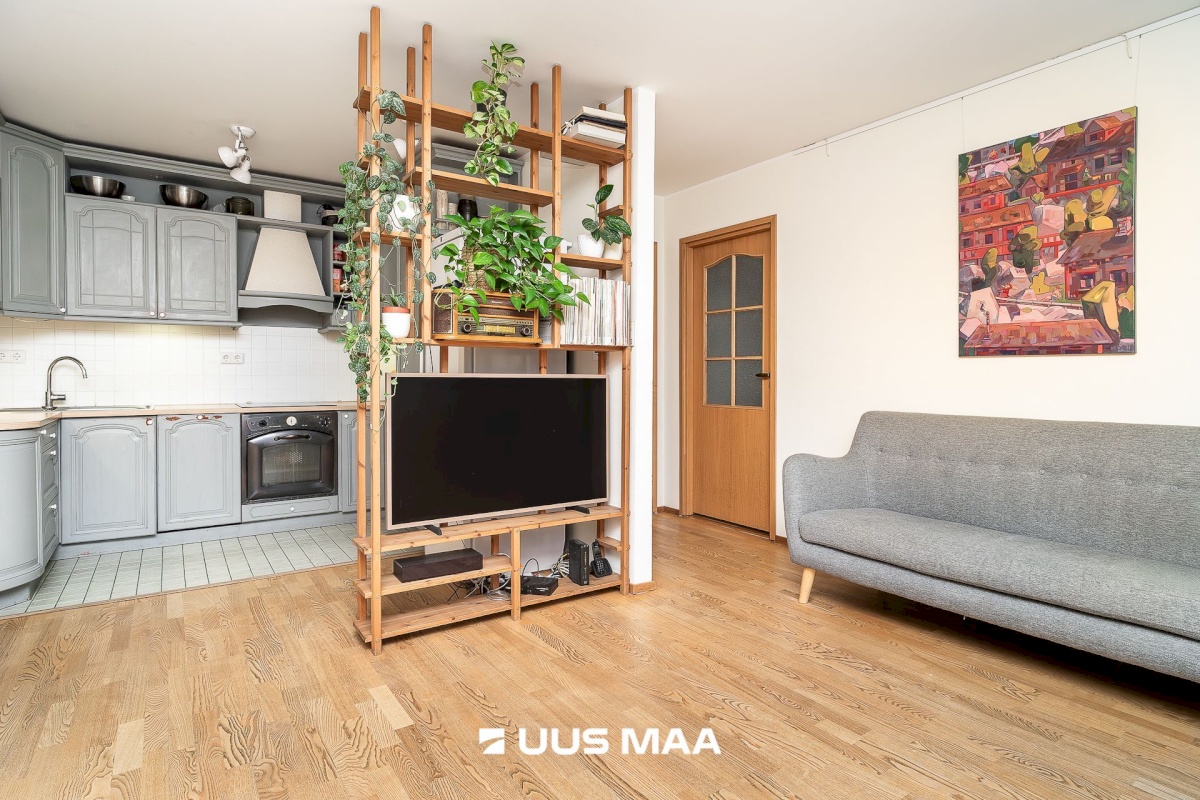 Tallinn, Kesklinna linnaosa, Uus Maailm, Tehnika 83