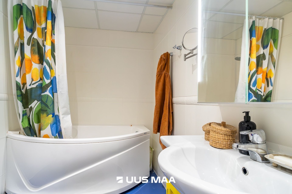 Tallinn, Kesklinna linnaosa, Uus Maailm, Tehnika 83