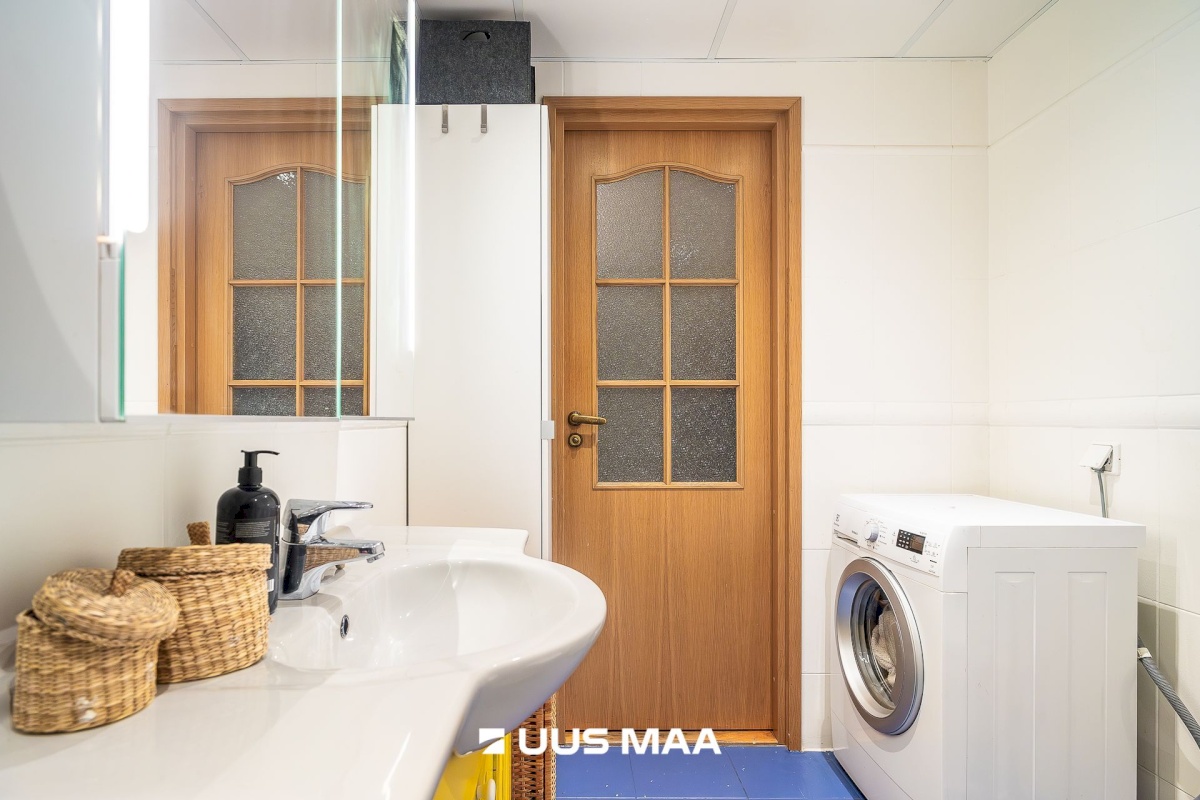 Tallinn, Kesklinna linnaosa, Uus Maailm, Tehnika 83