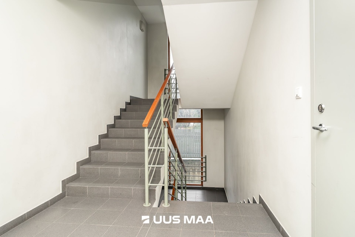 Tallinn, Kesklinna linnaosa, Uus Maailm, Tehnika 83