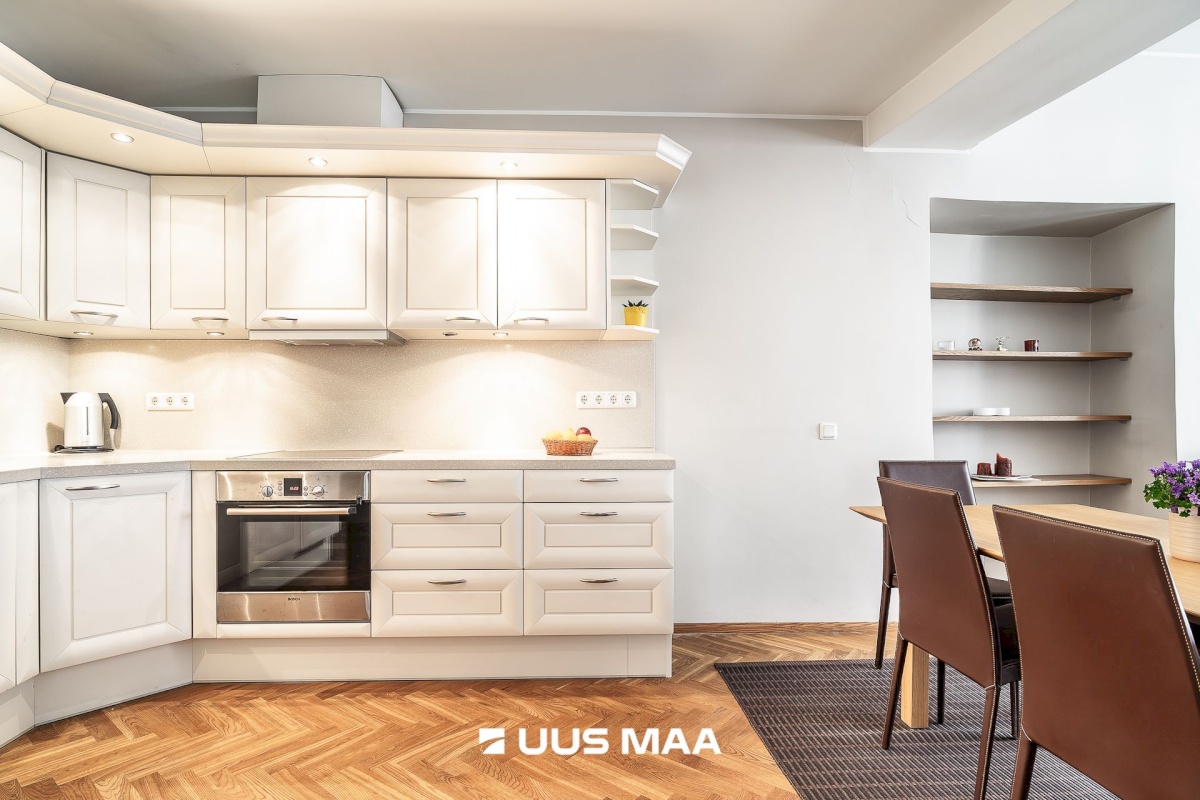 Tallinn, Kesklinna linnaosa, Vanalinn, Uus tn 28