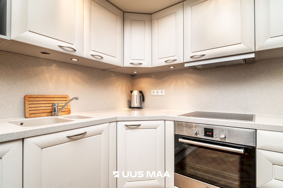 Tallinn, Kesklinna linnaosa, Vanalinn, Uus tn 28