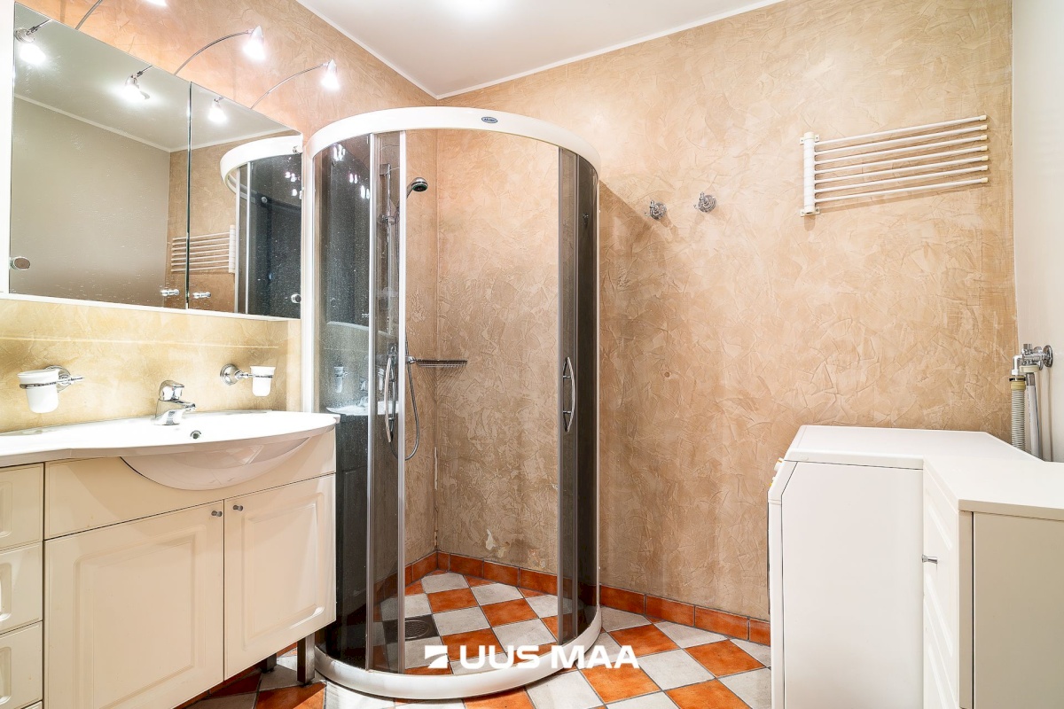 Tallinn, Kesklinna linnaosa, Vanalinn, Uus tn 28