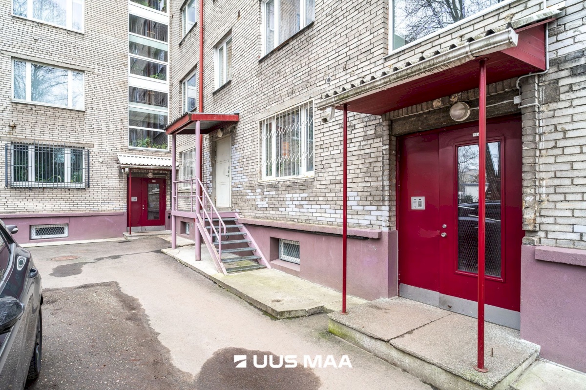 Tallinn, Lasnamäe linnaosa, Majaka tn 36