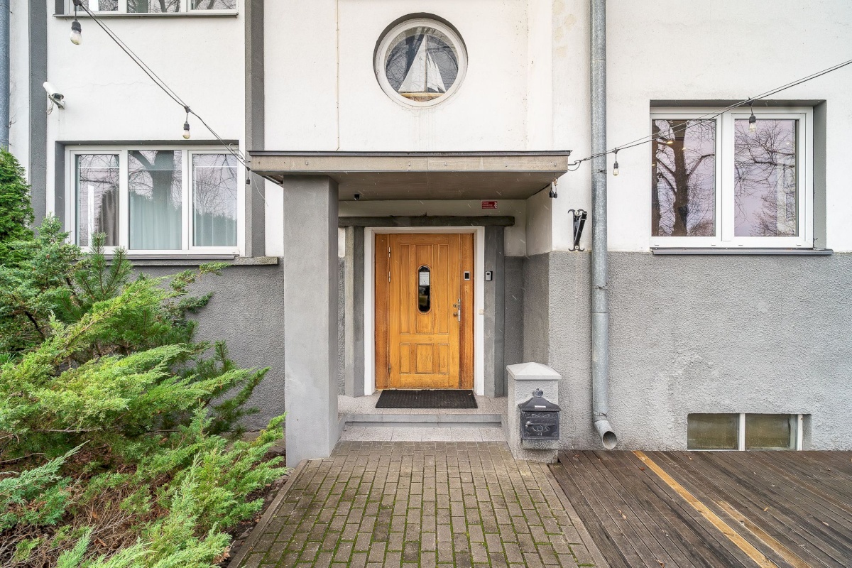 Pärnu linn, Pärnu linn, Rannarajoon, Sadama 13