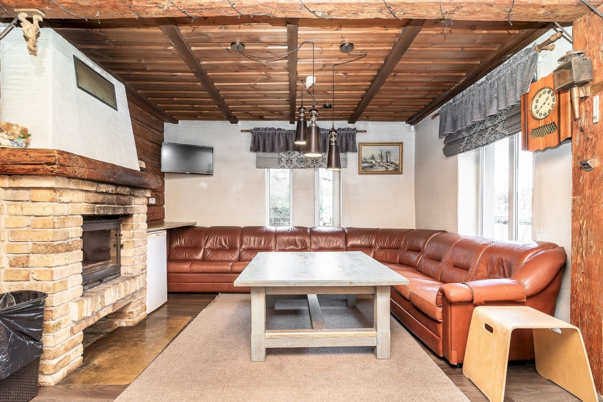 Pärnu linn, Pärnu linn, Rannarajoon, Sadama 13