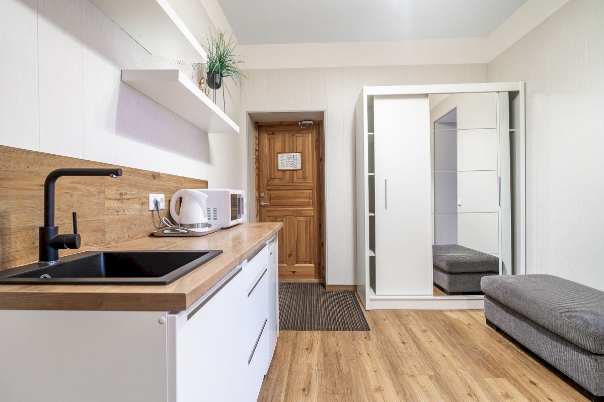 Pärnu linn, Pärnu linn, Rannarajoon, Sadama 13