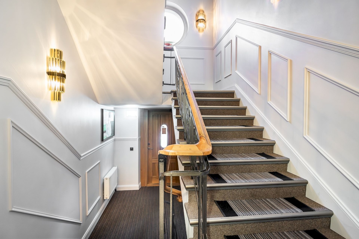 Pärnu linn, Pärnu linn, Rannarajoon, Sadama 13