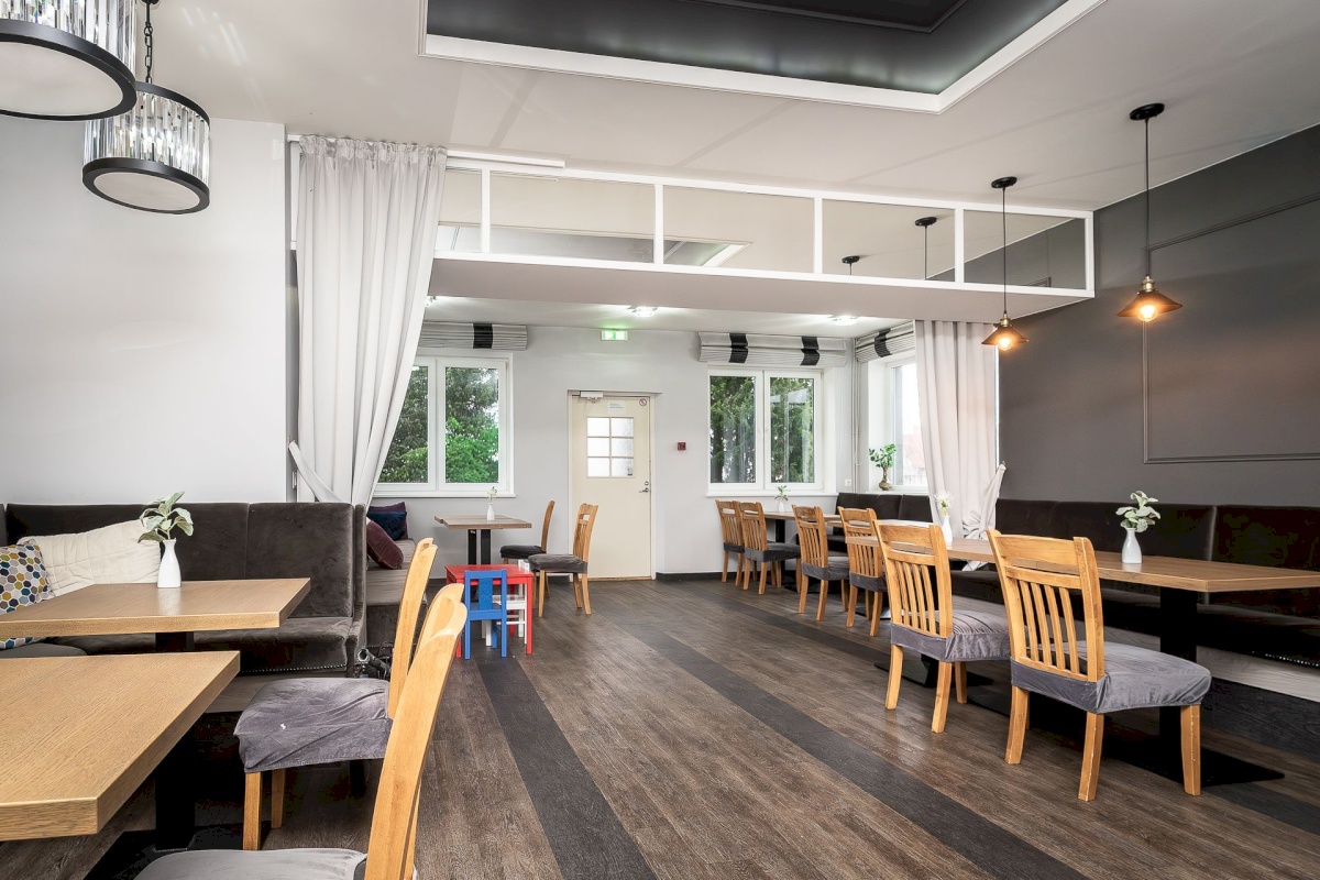 Pärnu linn, Pärnu linn, Rannarajoon, Sadama 13