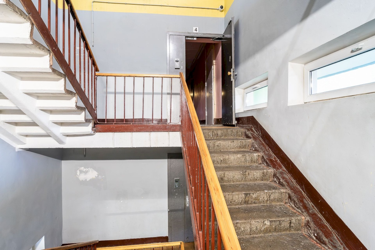 Tallinn, Lasnamäe linnaosa, Sikupilli, Pallasti 33