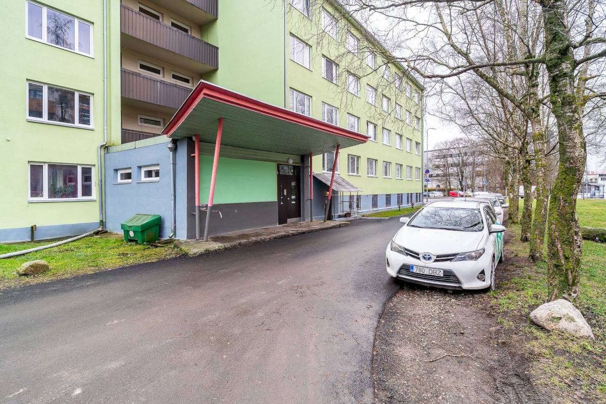 Tallinn, Lasnamäe linnaosa, Sikupilli, Pallasti 33