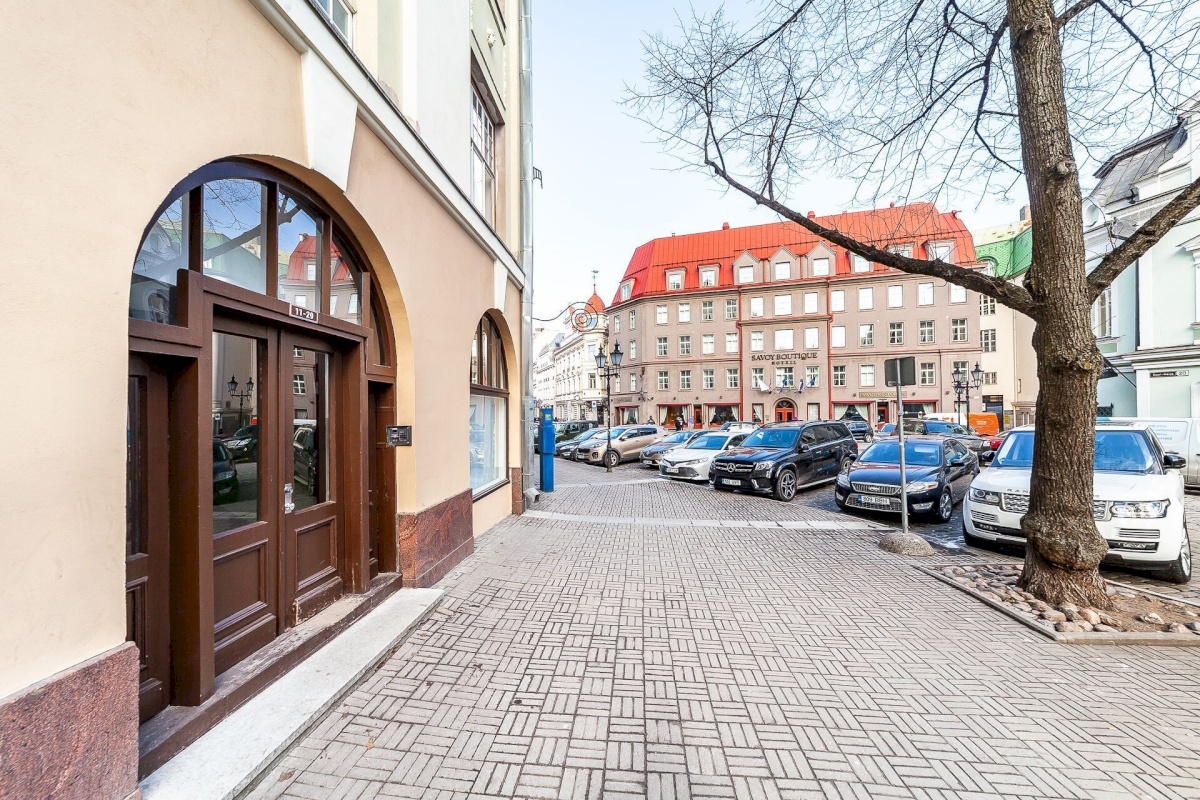 Tallinn, Kesklinna linnaosa, Vanalinn, Suur-Karja tn 18