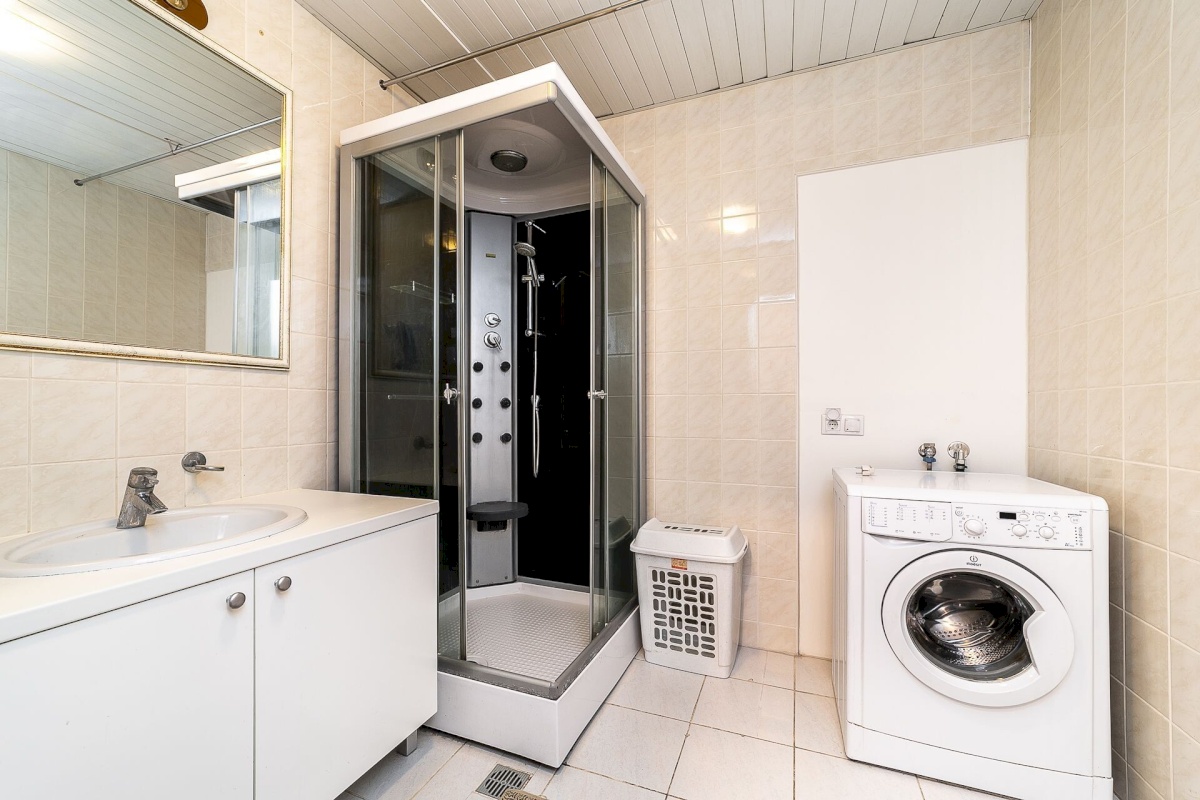 Tallinn, Kesklinna linnaosa, Vanalinn, Suur-Karja tn 18