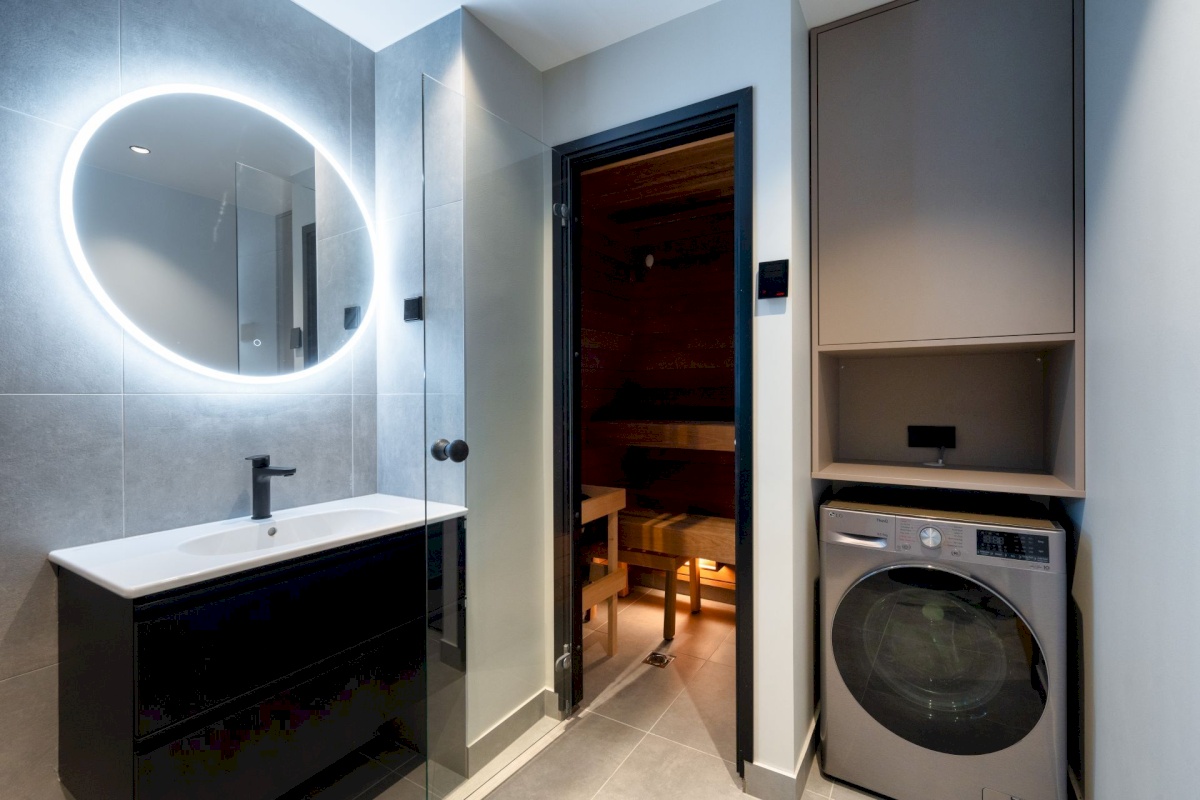 Tallinn, Pirita linnaosa, Naistepuna tee 1