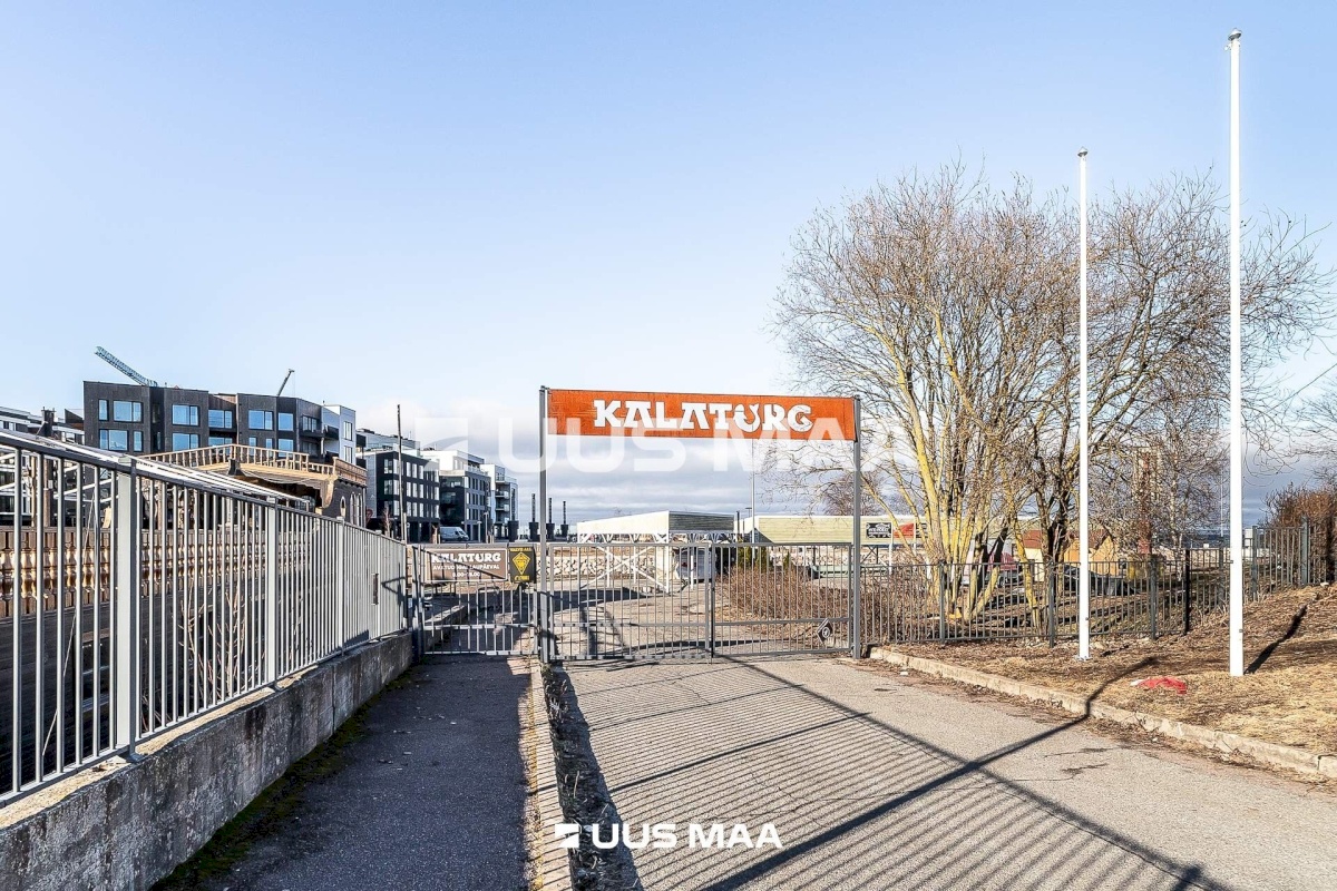 Tallinn, Põhja-Tallinna linnaosa, Kalamaja, Põhja pst 21b